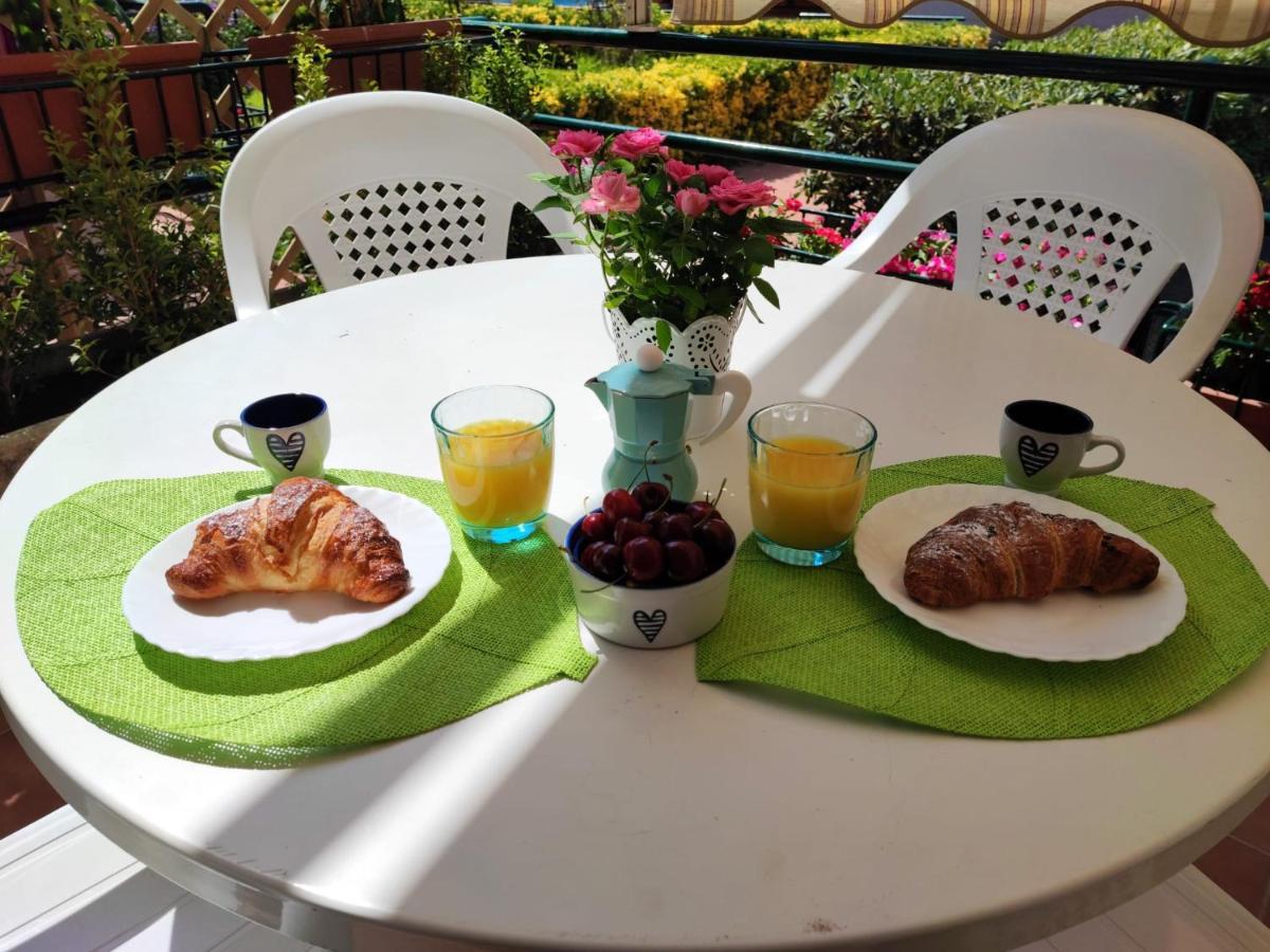 Sea Garden, Fronte Mare Con Piscina Apartment Mascali Ngoại thất bức ảnh