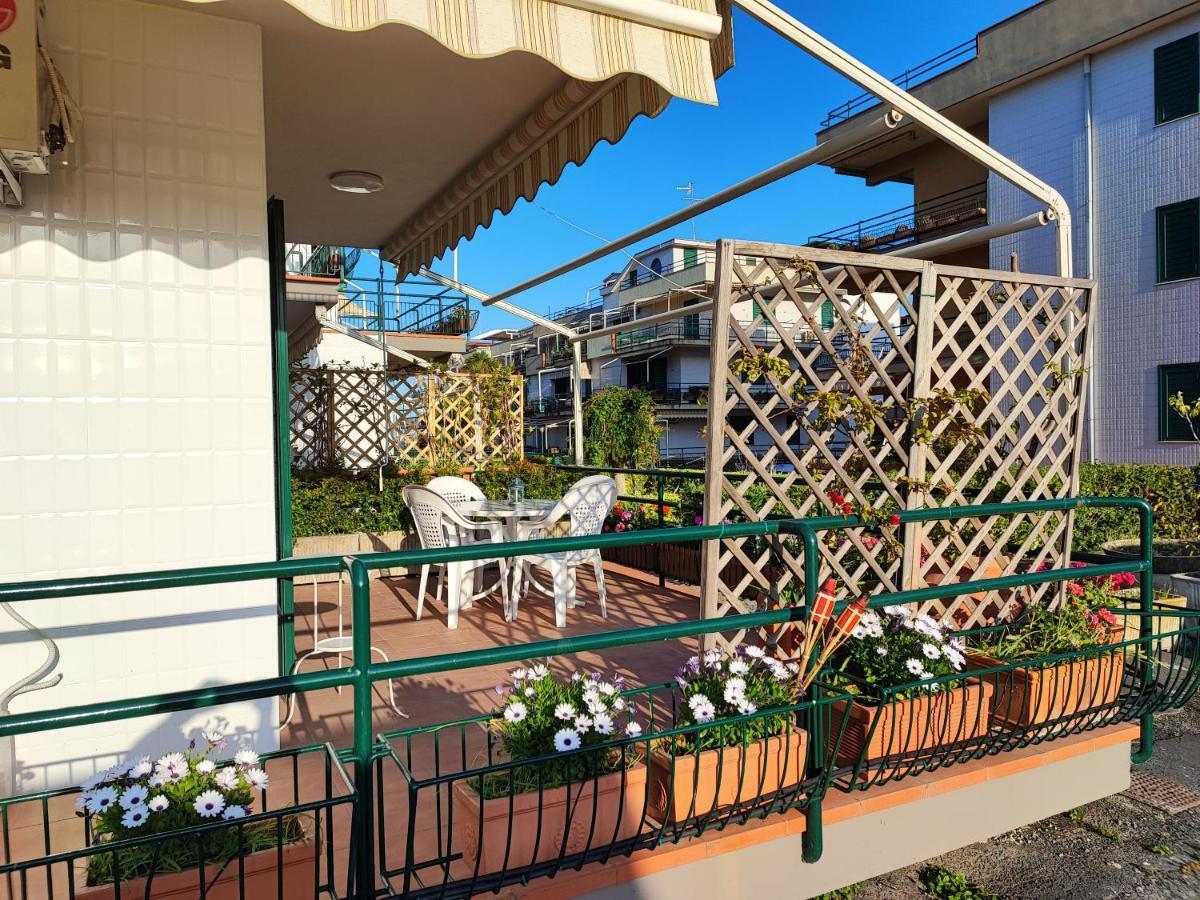 Sea Garden, Fronte Mare Con Piscina Apartment Mascali Ngoại thất bức ảnh